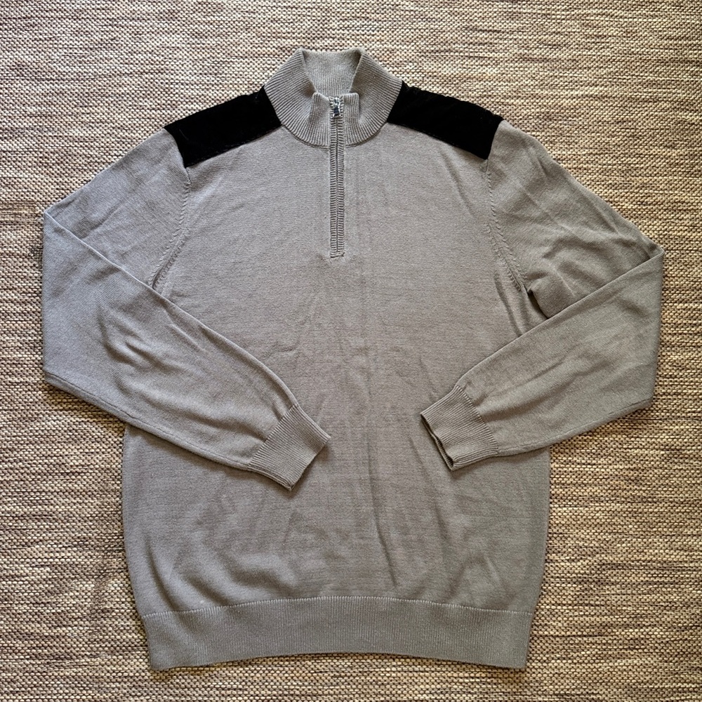 International Concepts - Sweater with Black Shoulder Accents